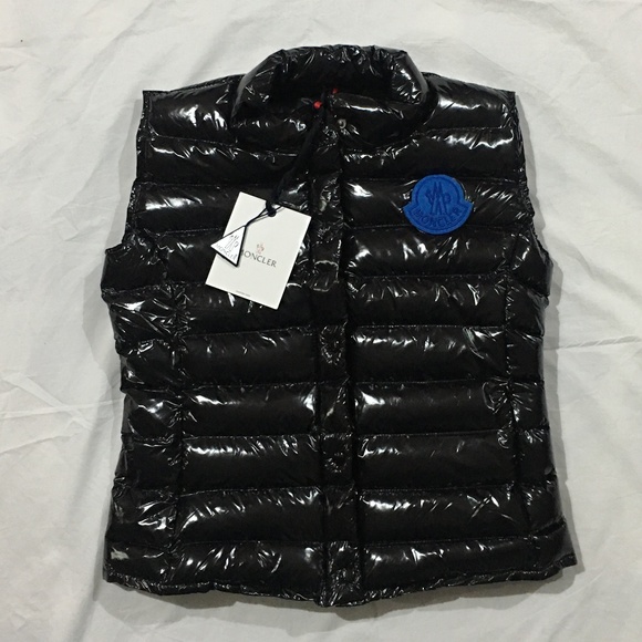 Moncler Jackets & Blazers - Moncler Women's Black Vest Moncler Jackets & Blazers - Moncler Women's Black Vest